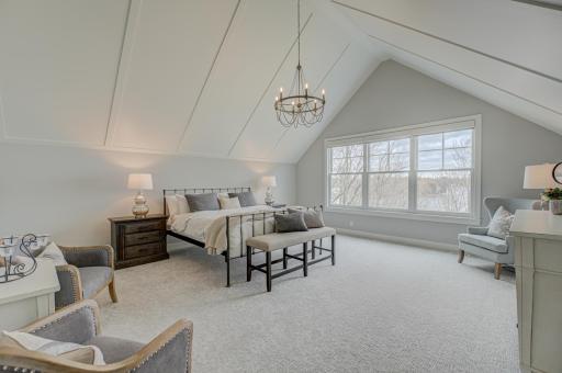 12877 Homestead Drive, Hugo, MN 55110
