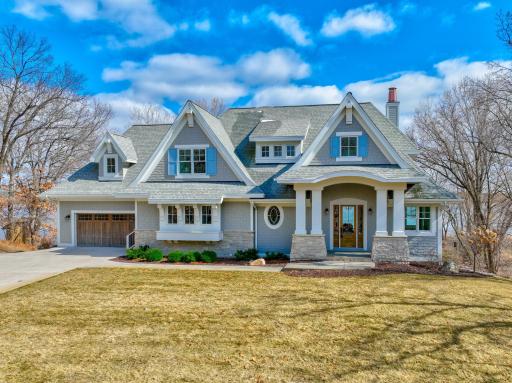 12877 Homestead Drive, Hugo, MN 55110