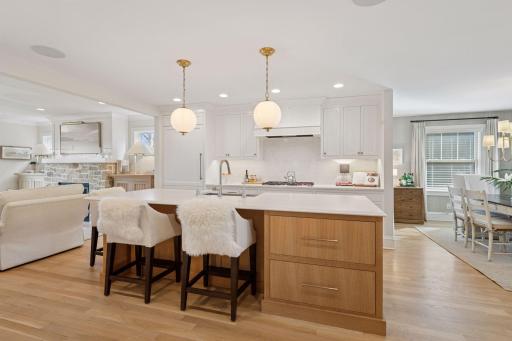 5349 Chowen Avenue S, Minneapolis, MN 55410