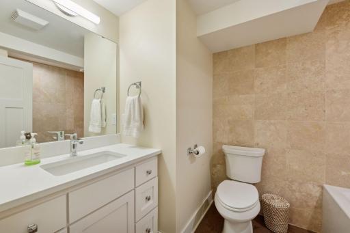 5349 Chowen Avenue S, Minneapolis, MN 55410