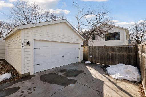 5349 Chowen Avenue S, Minneapolis, MN 55410