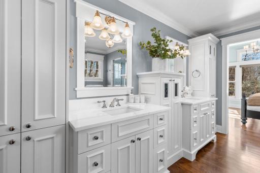 Two Vanities and Sinks in Primary Bathroom
