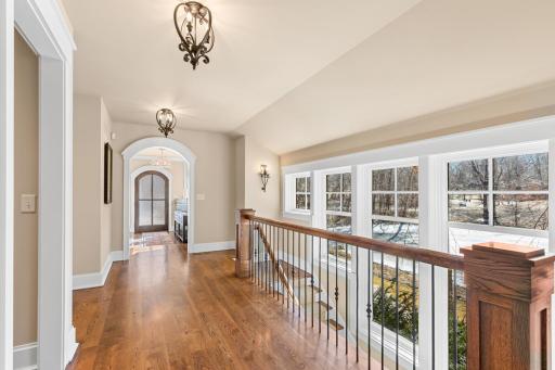 18400 Maple Ridge Road, Wayzata, MN 55391