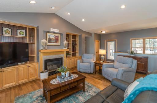 5050 Lower Roy Lake Road, Nisswa, MN 56468