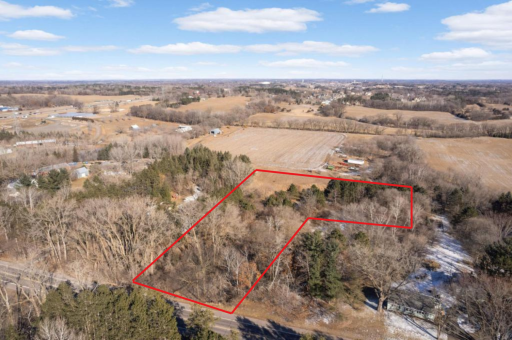5641 Lake Elmo Avenue N, Lake Elmo, MN 55042