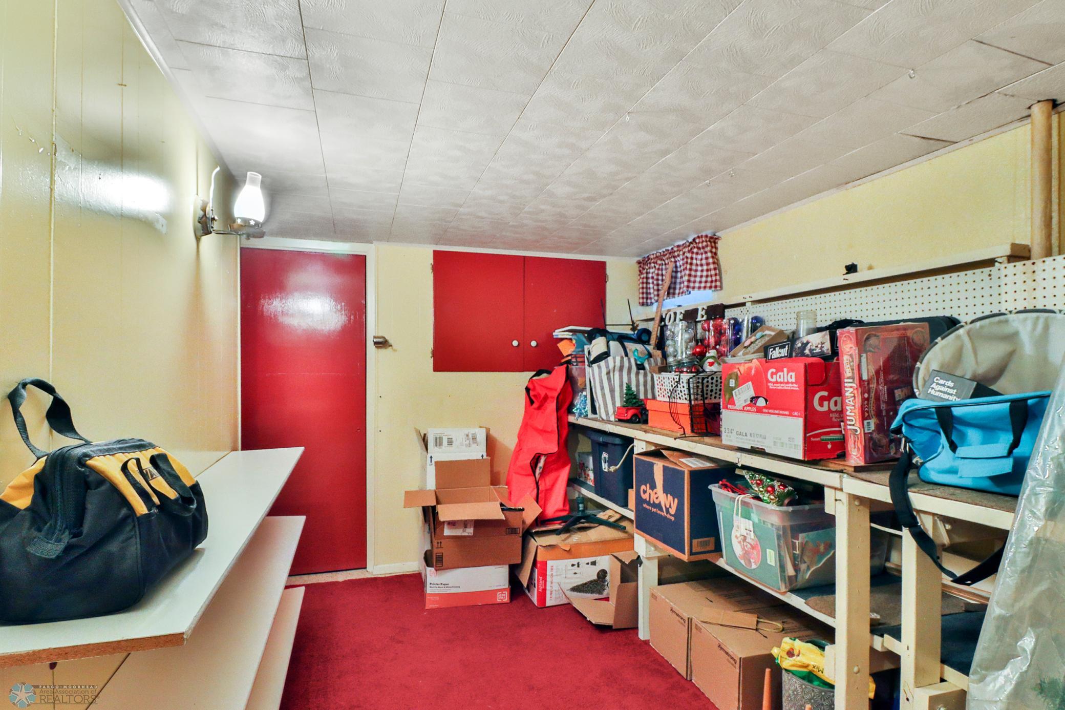 Basement Storage1_1.JPG