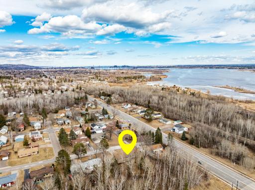 315 N 85th Avenue W, Duluth, MN 55807