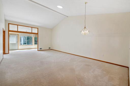 9456 Prairieview Trail N, Champlin, MN 55316