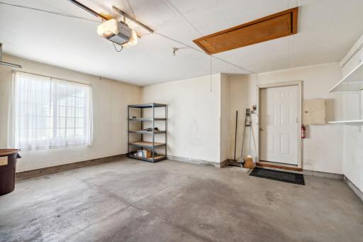 9456 Prairieview Trail N, Champlin, MN 55316