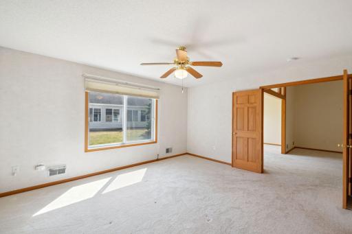 9456 Prairieview Trail N, Champlin, MN 55316
