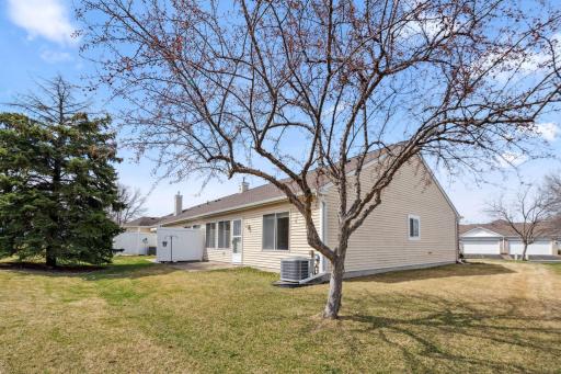 9456 Prairieview Trail N, Champlin, MN 55316