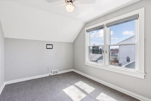 5821 York Avenue S, Edina, MN 55410