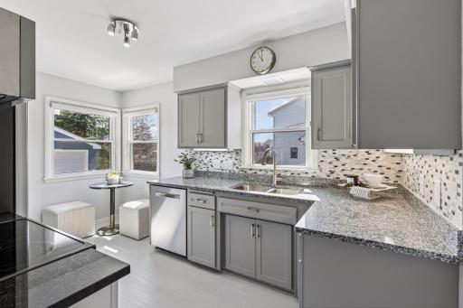 5821 York Avenue S, Edina, MN 55410