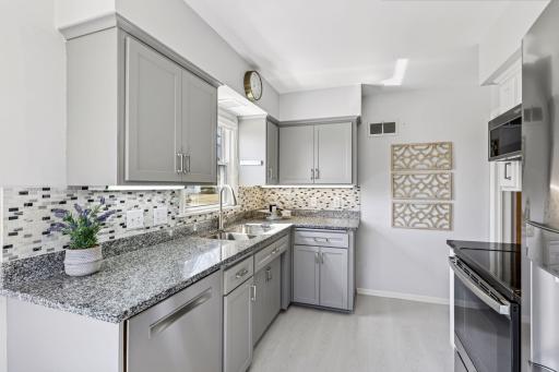 5821 York Avenue S, Edina, MN 55410