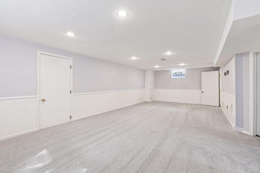 5821 York Avenue S, Edina, MN 55410