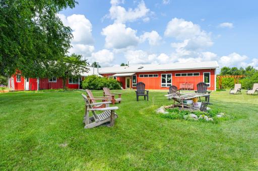 17634 240th Street, Hutchinson, MN 55350