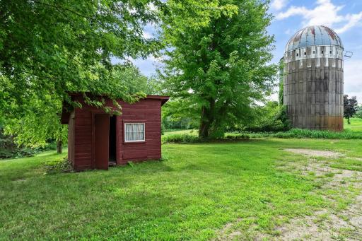 17634 240th Street, Hutchinson, MN 55350