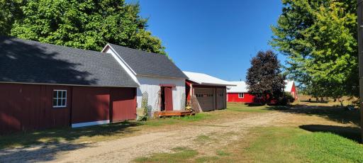 17634 240th Street, Hutchinson, MN 55350