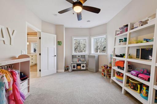 1610 Field Drive, Victoria, MN 55386