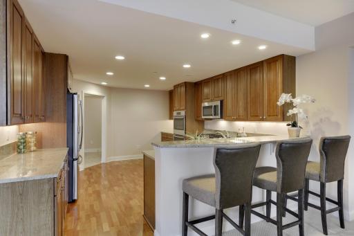100 3rd Avenue S, 1802, Minneapolis, MN 55401