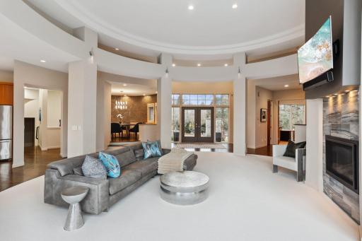 18014 Bearpath Trail, Eden Prairie, MN 55347