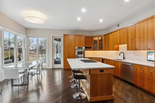 18014 Bearpath Trail, Eden Prairie, MN 55347