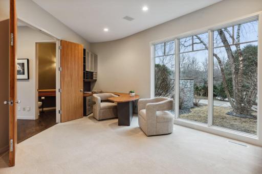 18014 Bearpath Trail, Eden Prairie, MN 55347