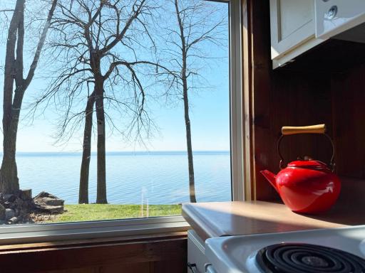 A cozy corner in the kitchen with amazing views.