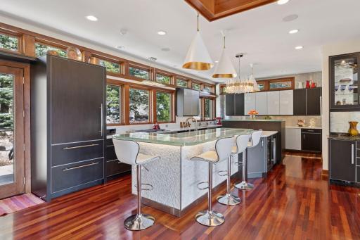 9601 Whistling Valley Road, Lake Elmo, MN 55042
