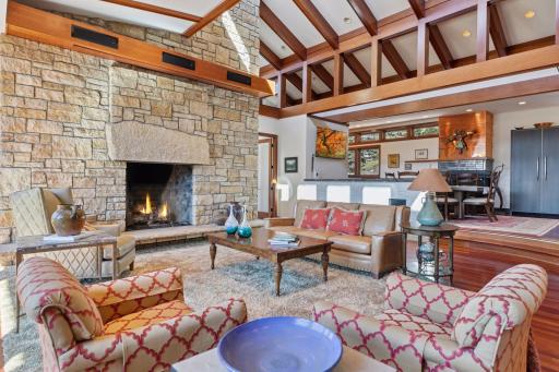 9601 Whistling Valley Road, Lake Elmo, MN 55042