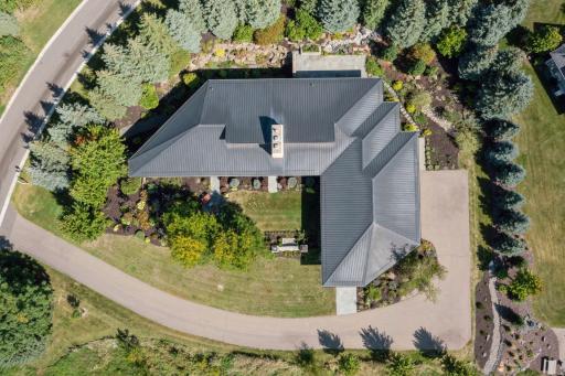 9601 Whistling Valley Road, Lake Elmo, MN 55042