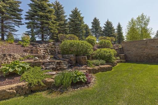 9601 Whistling Valley Road, Lake Elmo, MN 55042
