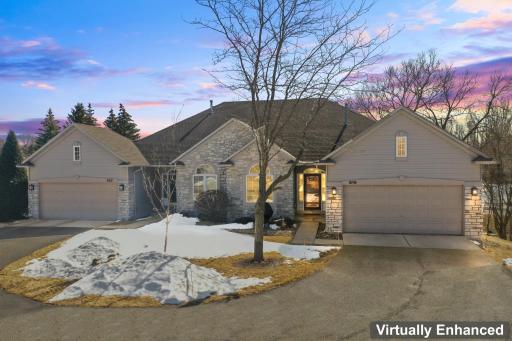 819 Vardon Court, Faribault, MN 55021