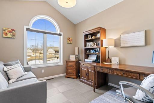 819 Vardon Court, Faribault, MN 55021