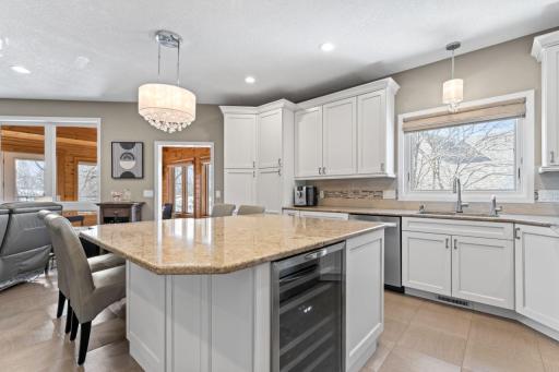 819 Vardon Court, Faribault, MN 55021