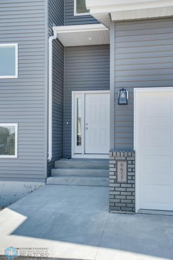 6657 Belding Drive S, Fargo, ND 58104
