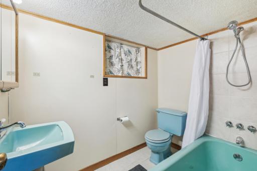 574 Burgess Street, Saint Paul, MN 55103