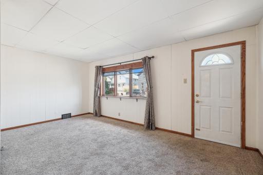 574 Burgess Street, Saint Paul, MN 55103