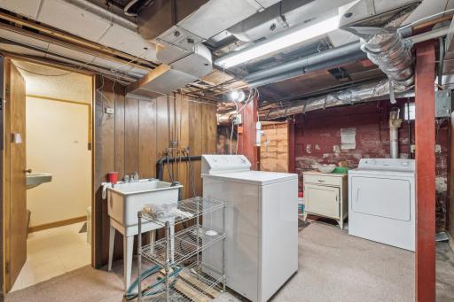 574 Burgess Street, Saint Paul, MN 55103