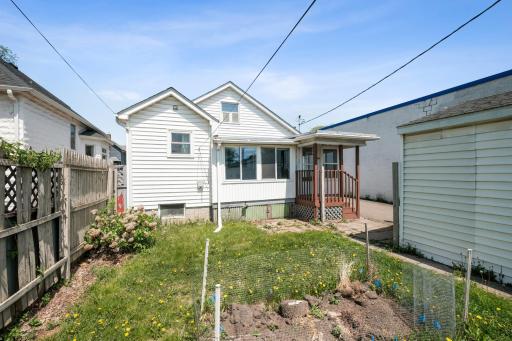 574 Burgess Street, Saint Paul, MN 55103