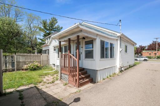 574 Burgess Street, Saint Paul, MN 55103