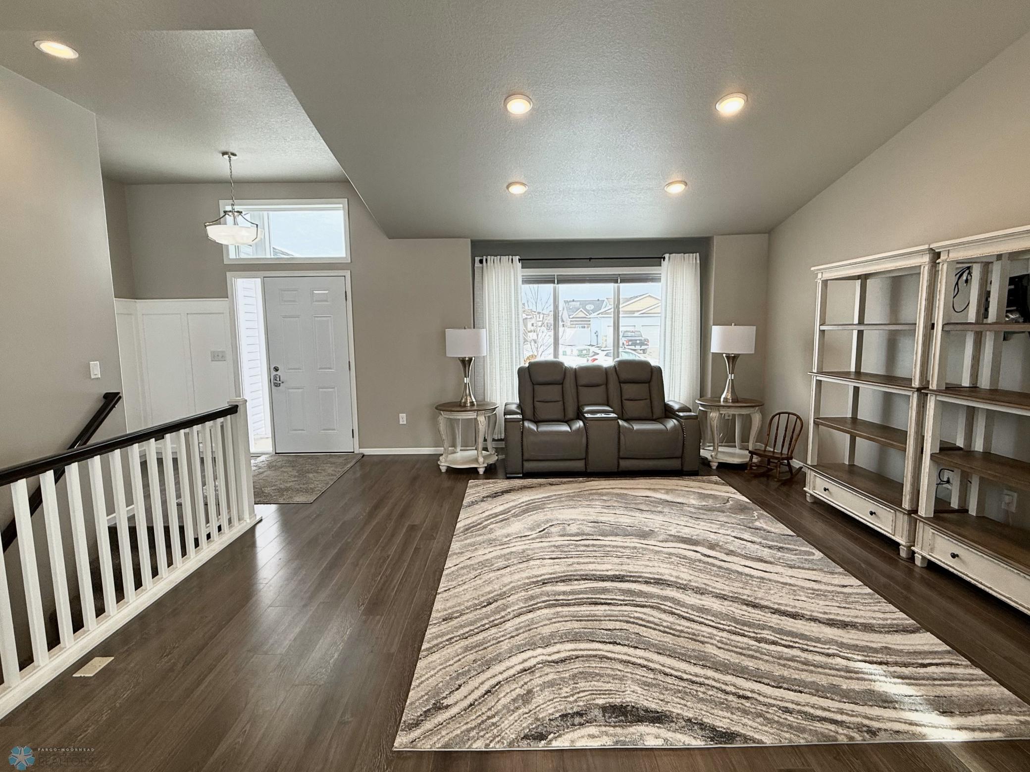 long view of livingroom from dining area.jpeg