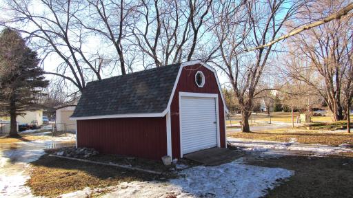 317 Cardinal Avenue, Thief River Falls, MN 56701