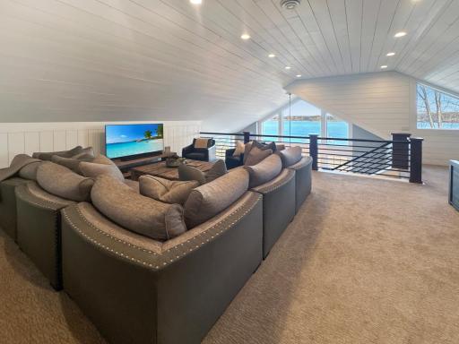 26 Lakeview Drive, Slayton, MN 56172