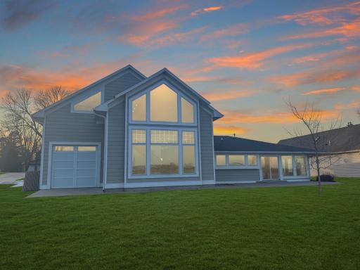 26 Lakeview Drive, Slayton, MN 56172