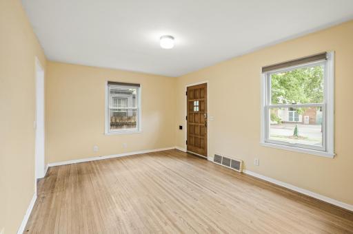5413 42nd Avenue S, Minneapolis, MN 55417