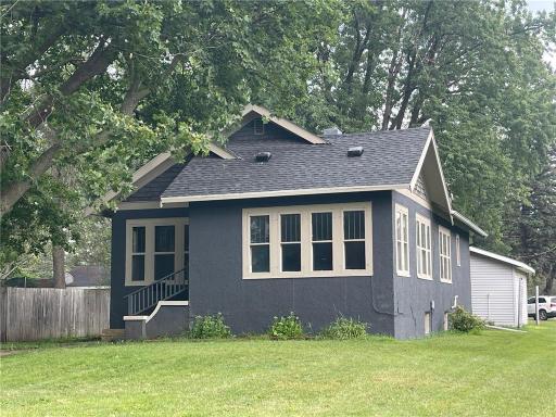 32 Morgan Street, Tracy, MN 56175