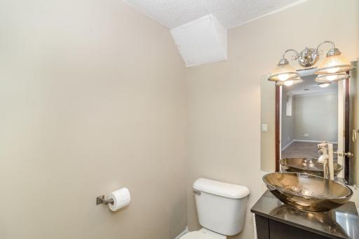 5305 Greenview Lane, Minneapolis, MN 55422