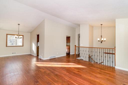 5305 Greenview Lane, Minneapolis, MN 55422