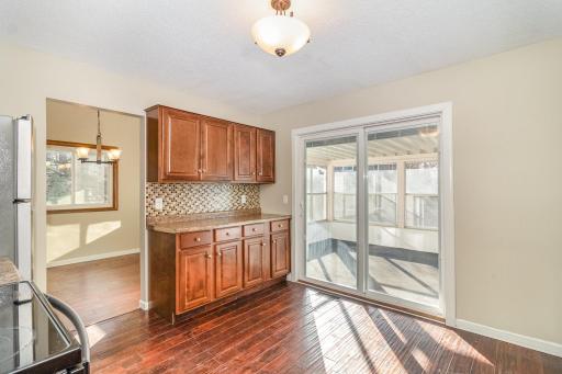 5305 Greenview Lane, Minneapolis, MN 55422